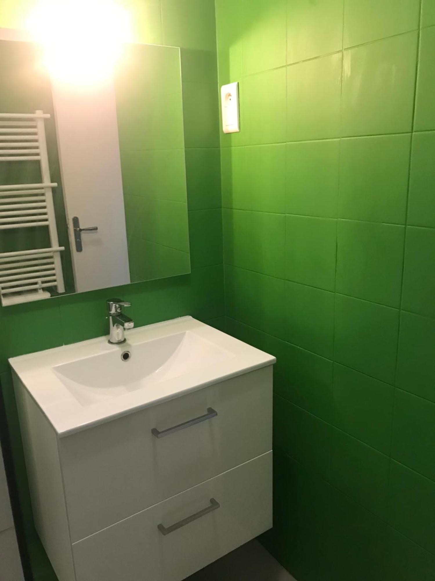 Appartement T2 De Standing Au Pied Des Plages Golfe-Juan Εξωτερικό φωτογραφία