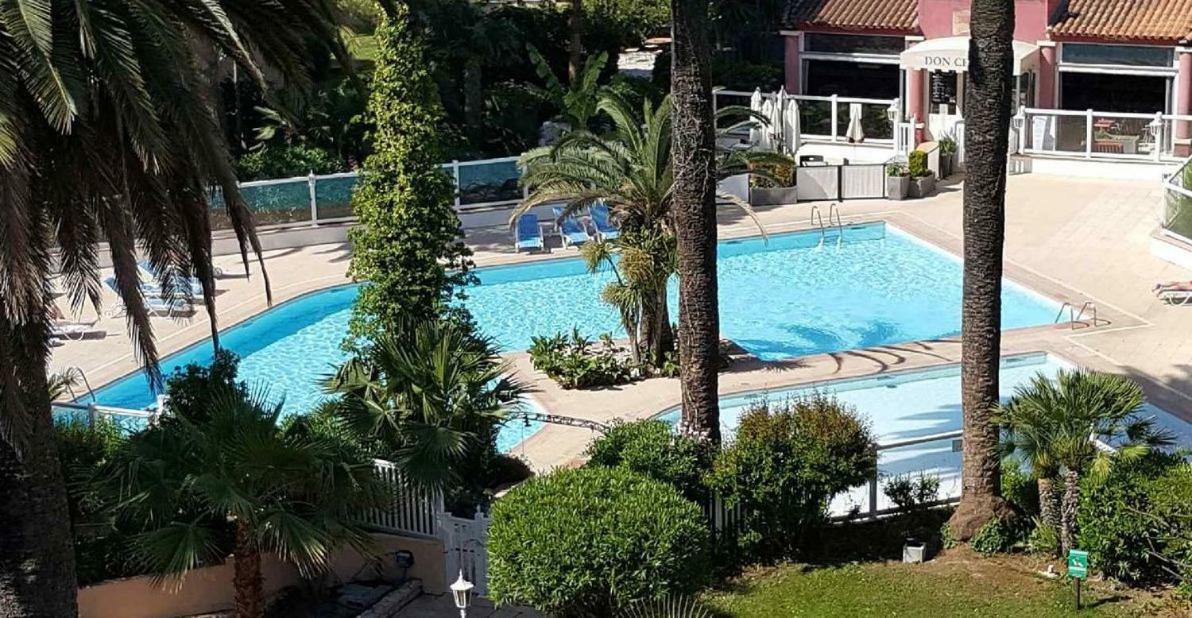 Appartement T2 De Standing Au Pied Des Plages Golfe-Juan Εξωτερικό φωτογραφία